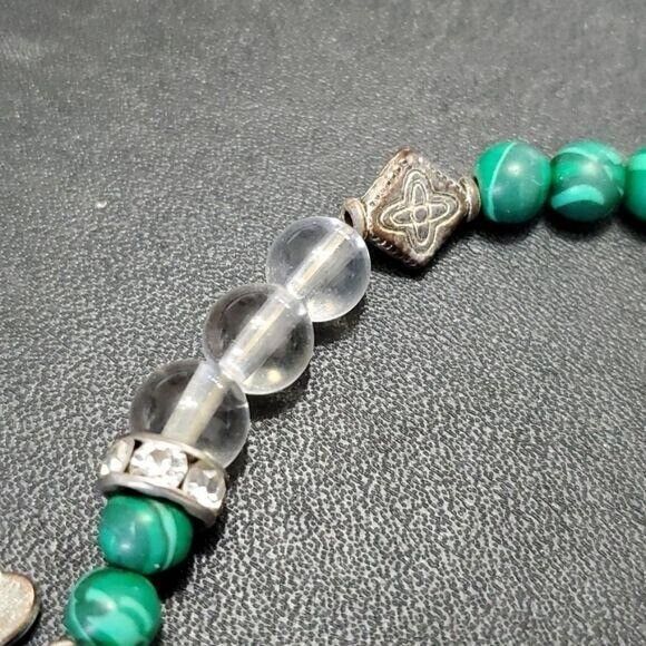***Sale*** Silver tone and green lucky bracelet - Picture 5 of 9